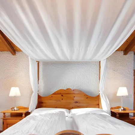 Stone House Of The Year 1500 別荘 *