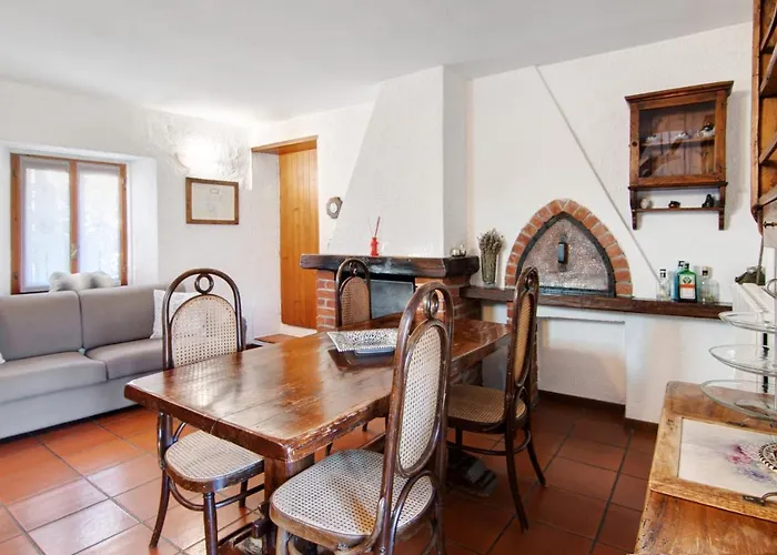 Stone House Of The Year 1500 別荘