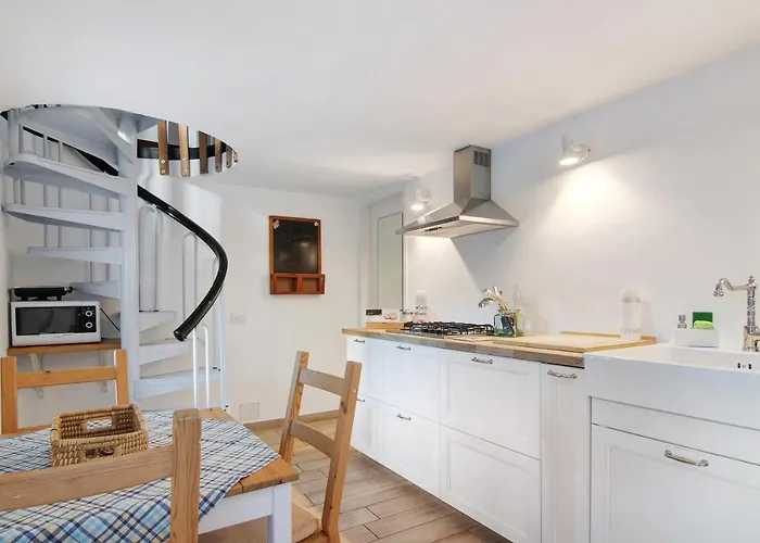 Stone House Of The Year 1500 別荘