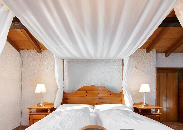 Stone House Of The Year 1500 別荘 *