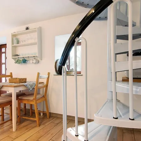 Semesterbostad Stone House Of The Year 1500