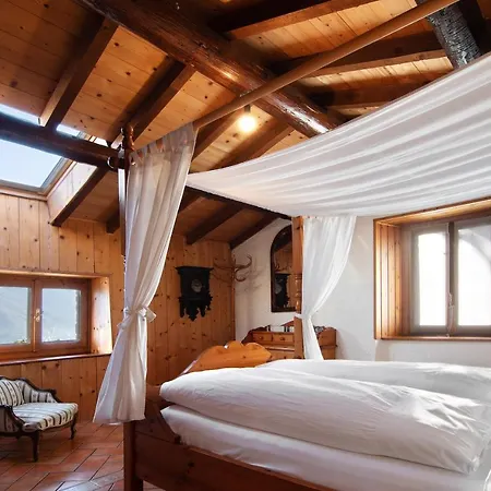 Stone House Of The Year 1500 Hébergement de vacances *